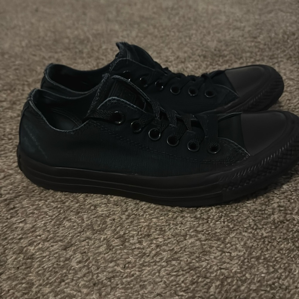 Women’s Chuck Taylor converse sneaker black